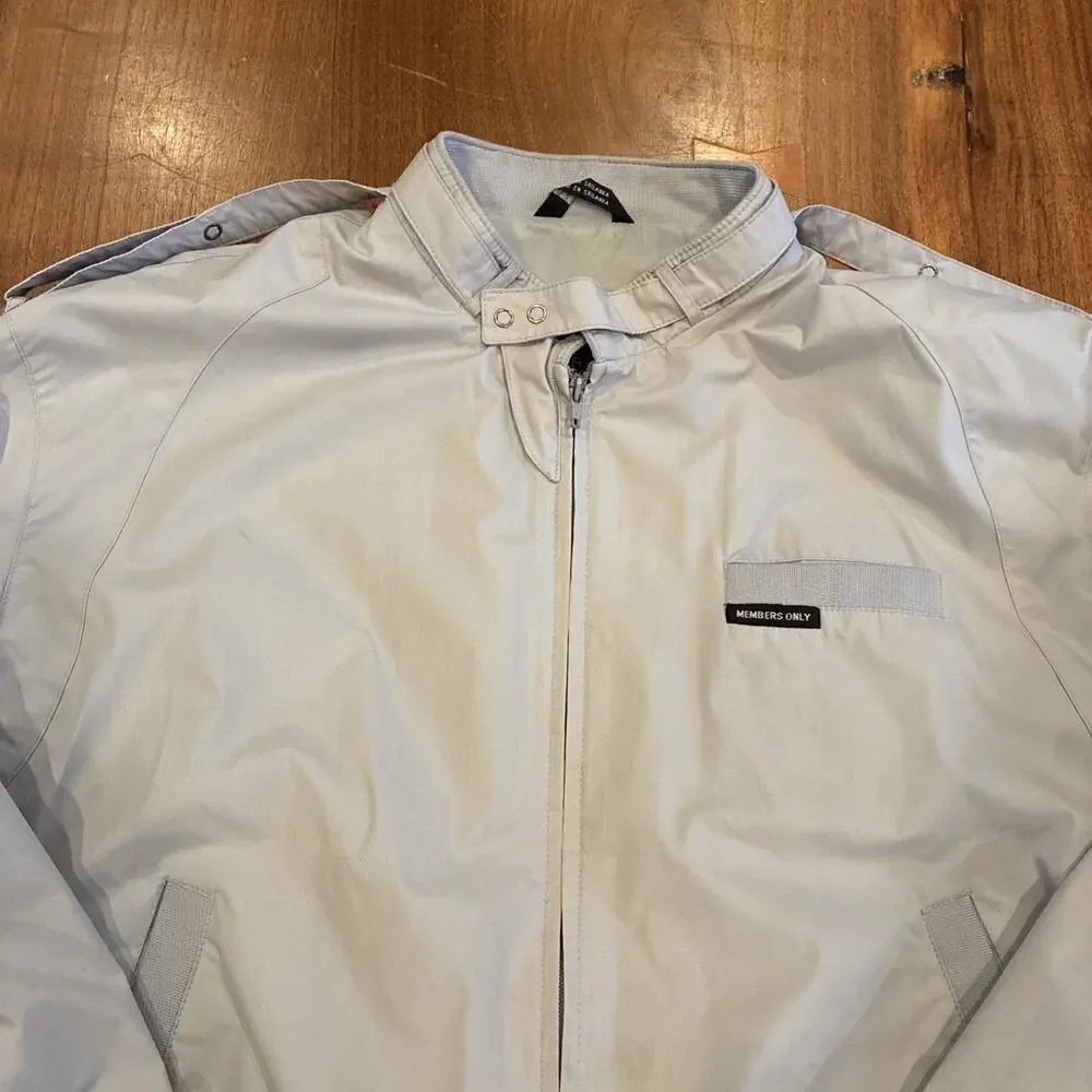 Vintage Members Only Jacket Mens L Gray Bomber Full Zip Lined Hong Kong 80s